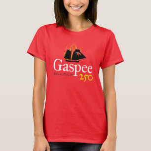 DAR Gaspee250 Robuust Logo op rood T-shirt