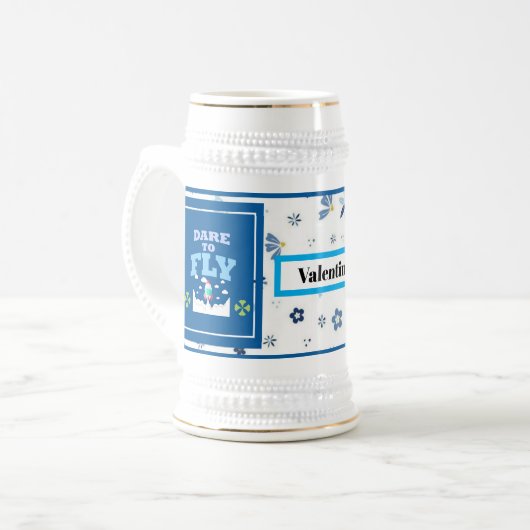 Dare to Fly Mug – Blue Floral Inspirational Patter (Devant gauche)