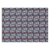 Dark Blue and Red Geometric Triangles Pattern Tafelkleed (Voorkant (Horizontaal))