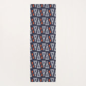 Dark Blue and Red Geometric Triangles Pattern Yogamat (Achterkant)