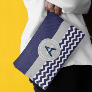 Dark Blue Gray Chevron Etui