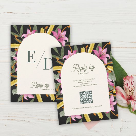 Dark Blush Pink Lily Arched RSVP Card with QR Code Kaartje