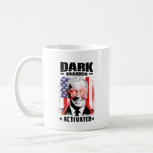 Dark Brandon: geactiveerd Koffiemok (Links)