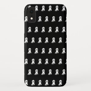 Dark Halloween Ghosts iPhone XR Hoesje