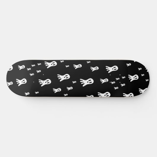 Dark Halloween Ghosts Skateboard (Horizontaal)