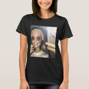 Dark Humor Doll Smoking Selfie Parodie T-shirt