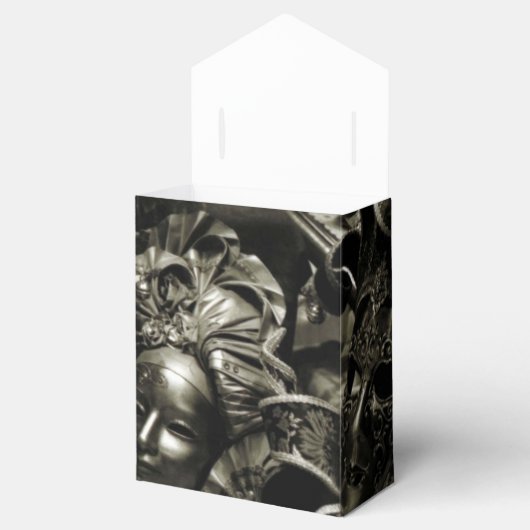 Dark Masquerade Bedankdoosjes (Geopend)