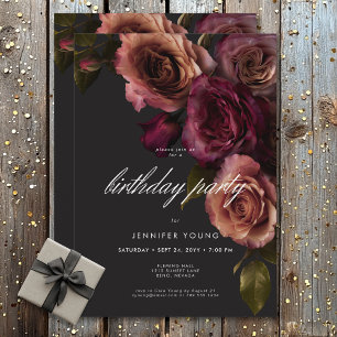 Dark Moody Burgundy Rust Roos Blooms Verjaardag Kaart