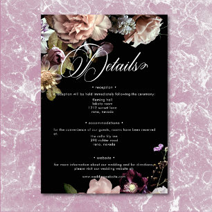 Dark Moody Pastel Opulent Bloemen Zwart Details Informatiekaartje