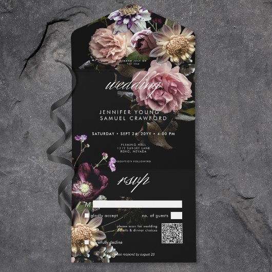Dark Moody Pastel Opulent Bloemen Zwart QR-code All In One Uitnodiging