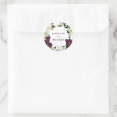 Dark Plum Floral | Aangepaste bruiloft Ronde Sticker (Tas)