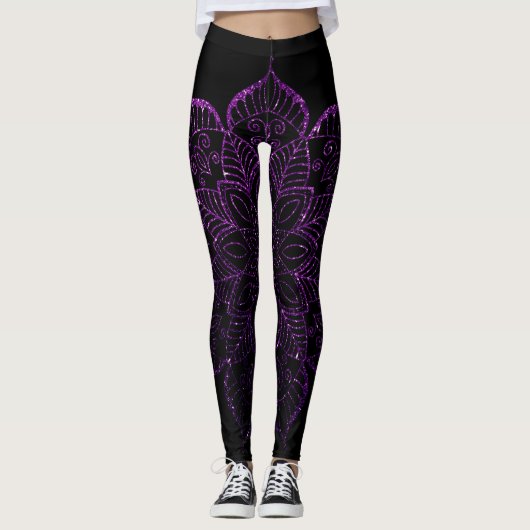 Dark Raspberry Faux Glitter Mandala op Black Leggings (Voorkant)