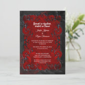 Dark red Gothic Halloween wedding Invitation (Debout devant)