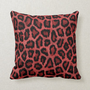 Dark Red Ikat Leopard Animal Spots Kussen