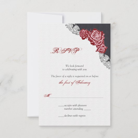 Dark Red Rose Wedding RSVP Kaart (Voorkant)