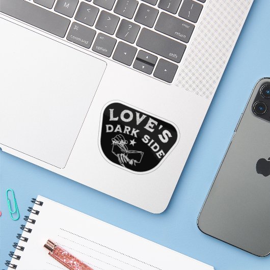 Dark Romance Reader Book Sticker (Laptop met iPhone)