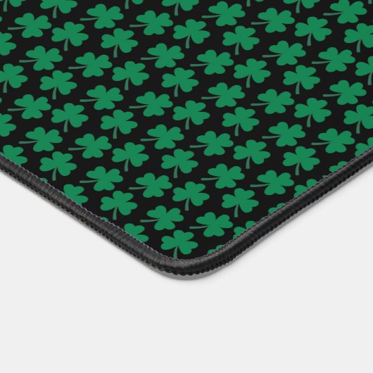 Dark Shamrocks Black (Coin)