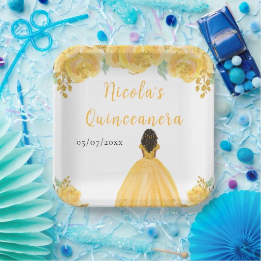 Dark Skin Princess Gold Floral Quinceanera Papieren Bordje (Feest)
