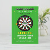 Dartboard Gamer Birthday Invitation (Debout devant)
