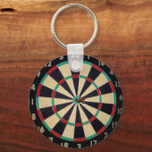 Dartboard met een Dart in Bullseye, toetsenbord Sleutelhanger (Achterkant)