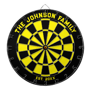 Dartboard voor zwarte en gele familie met kunstwer dartbord