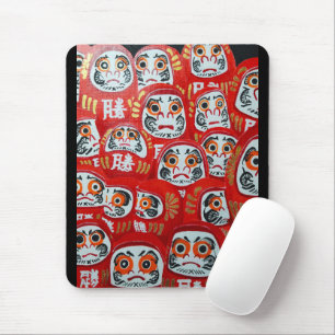 Daruma-poppen geschilderd door Alfred Fox Muismat