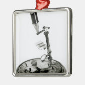Darwins microscoop metalen ornament (Links)