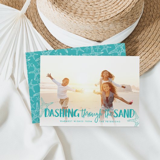 Dashing à travers le sable | Carte photo de vacanc
