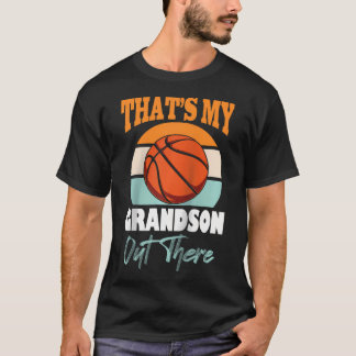 Dat is mijn kleinzoon daar, basketbal oma gr t-shirt