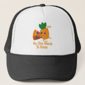 dat niemand Funny Pineapple Pizza hoeft te kennen Trucker Pet (Voorkant)