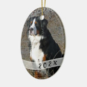 Dated Oval Dog Foto met kerstversiering Keramisch Ornament (Links)