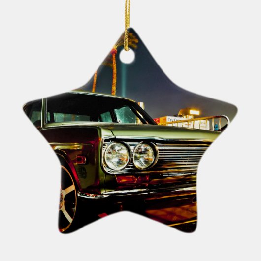 Datsun Bluebird SSS 510 coupe Keramisch Ornament (Voorkant)