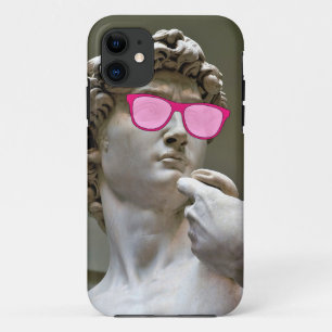 David draagt roos gekleurde glazen iPhone 11 hoesje