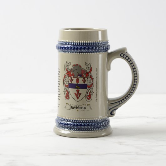 Davidson Family Coat of Arms op een Stein Bierpul (Rechts)