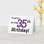 De 35e verjaardag van de dochter in zwart, paarse. kaart (Gele Bloem)
