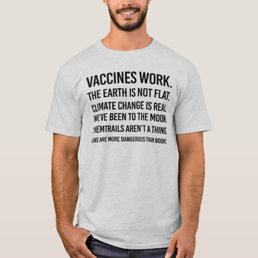 De aarde is niet plat en de klimaatverandering is  t-shirt (Voorkant)