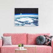 De aarde vanaf een draaiende hoogte: Canvas Uncrop Afdruk (Insitu (Woonkamer))