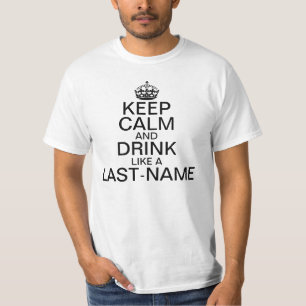 De achternaam van de Aangepaste Drink behouden T-shirt