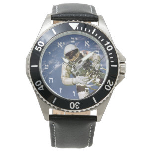 De allereerste Amerikaanse Spacewalk - Hebreeuwse  Horloge