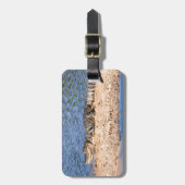 De Alligator die zonnopend is in het meer personal Bagagelabel (Voorkant verticaal)