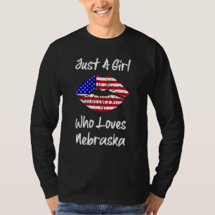 De Amerikaanse vlag is een meisje dat van Nebraska T-shirt