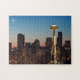 De Amerikaanse vlag vliegt tussen de stijgende maa Legpuzzel