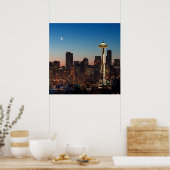 De Amerikaanse vlag vliegt tussen de stijgende maa Poster (Keuken)