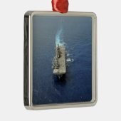De Amfibious Ready Group Kearsarge Metalen Ornament (Rechts)