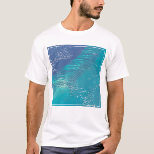 De Atlantische Oceaan voor de kust van de Bahama's T-shirt