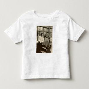 De auteur Leonid Andreyev met zijn vrouw Kinder Shirts