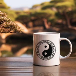 De balans: Ba Gua, acht trigrammen  yin yang TCM Tweekleurige Koffiemok
