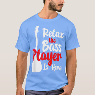 De Bass Player is Hier Electric Guitar string tege T-shirt