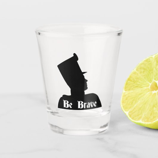 De "be Brave" infanterie Shot Glas (Voorkant)
