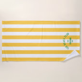 De Beach Club Green Crest Gele Cabana Streep Strandlaken (Voorkant)